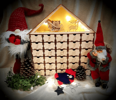 Адвент-календар з фанери