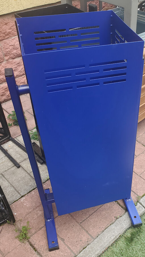 76.005 Folding garden and park urn